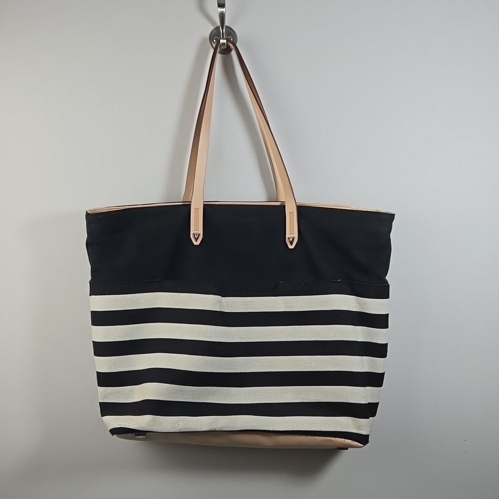 Stella & Dot The Hudson Black and Cream Large Tote